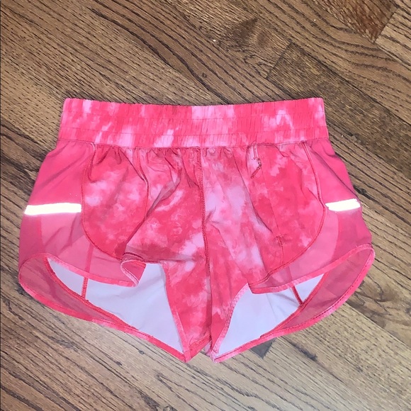 Lululemon Athletica “Beat The Heat” Short in Tidal Trip Boom Juice Pink - Picture 1 of 1